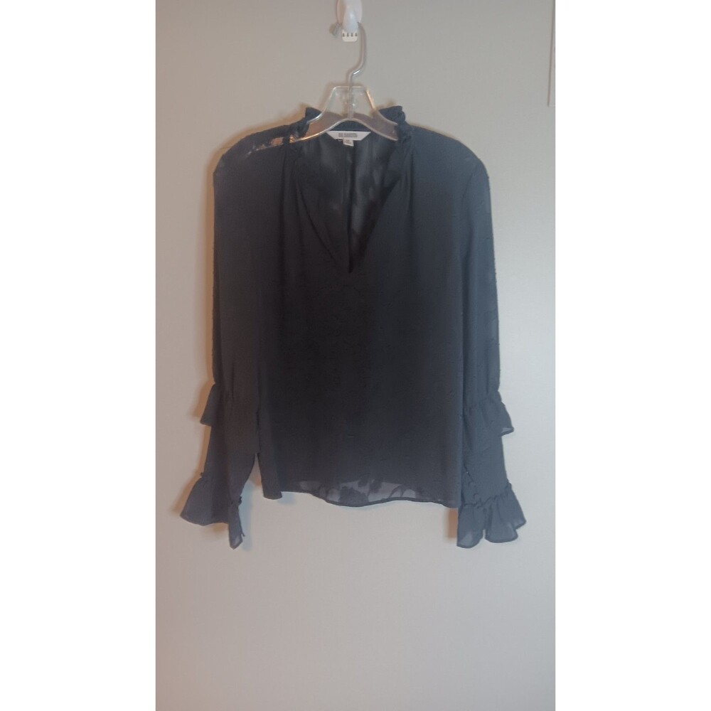 BB Dakota Black Ruffle Chic Blouse Top Sz Medium Floral Embroidery